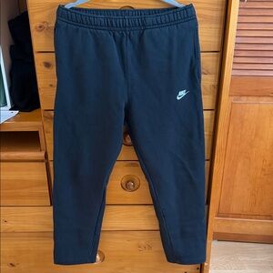 Nike Club Fleece Sweatpants